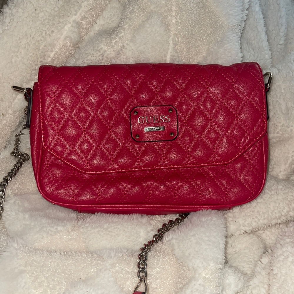 Red Guess Crossbody bag LIKE NEW!